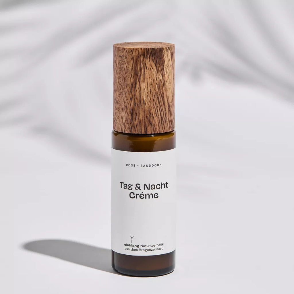 crema viso giorno notte rigenerante rosa alpina olivello spinoso bio vegan