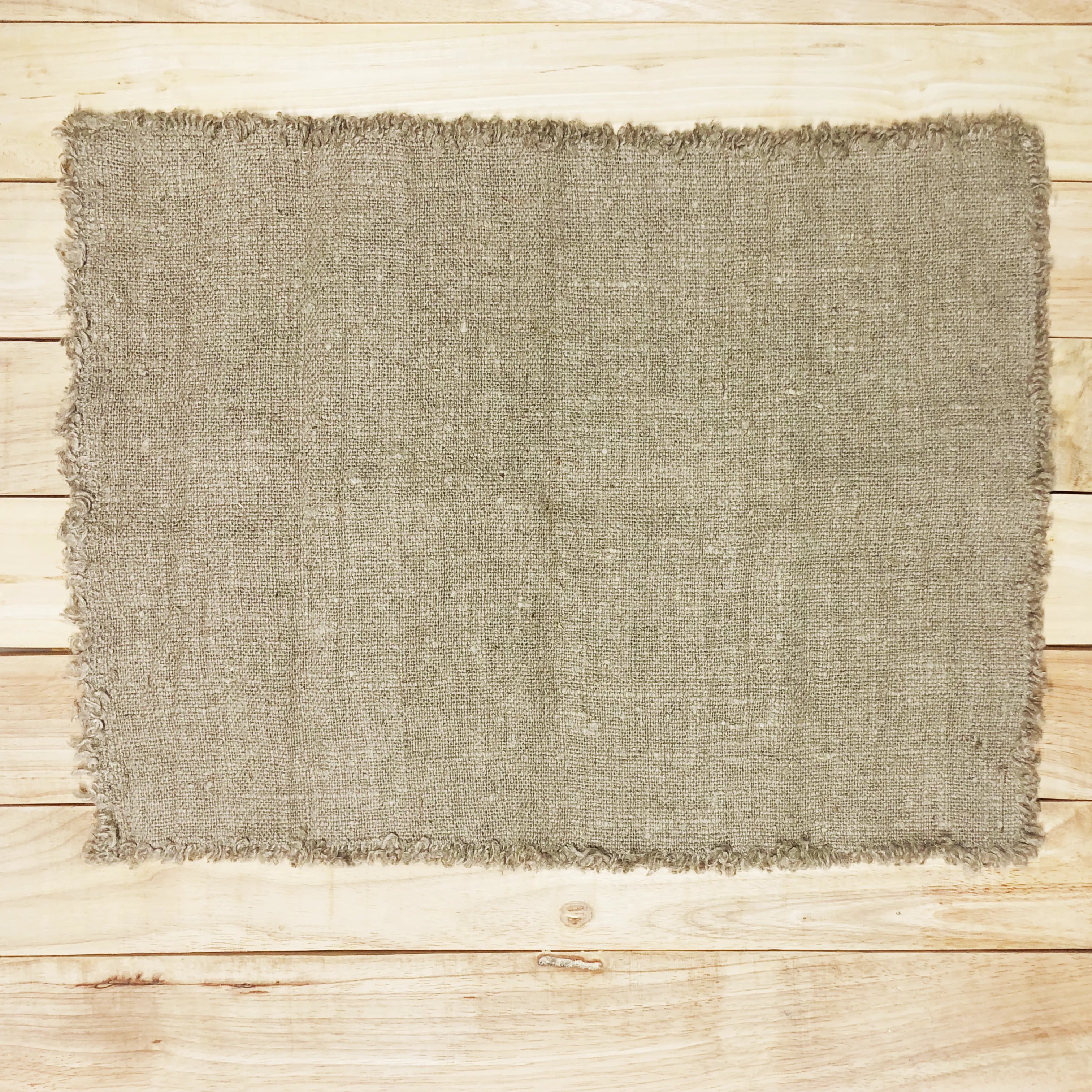 Set 2 Tovagliette 100% Lino con frange